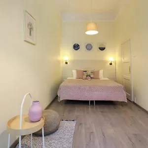 ozone-private-rooms.inbudapesthotels.com/