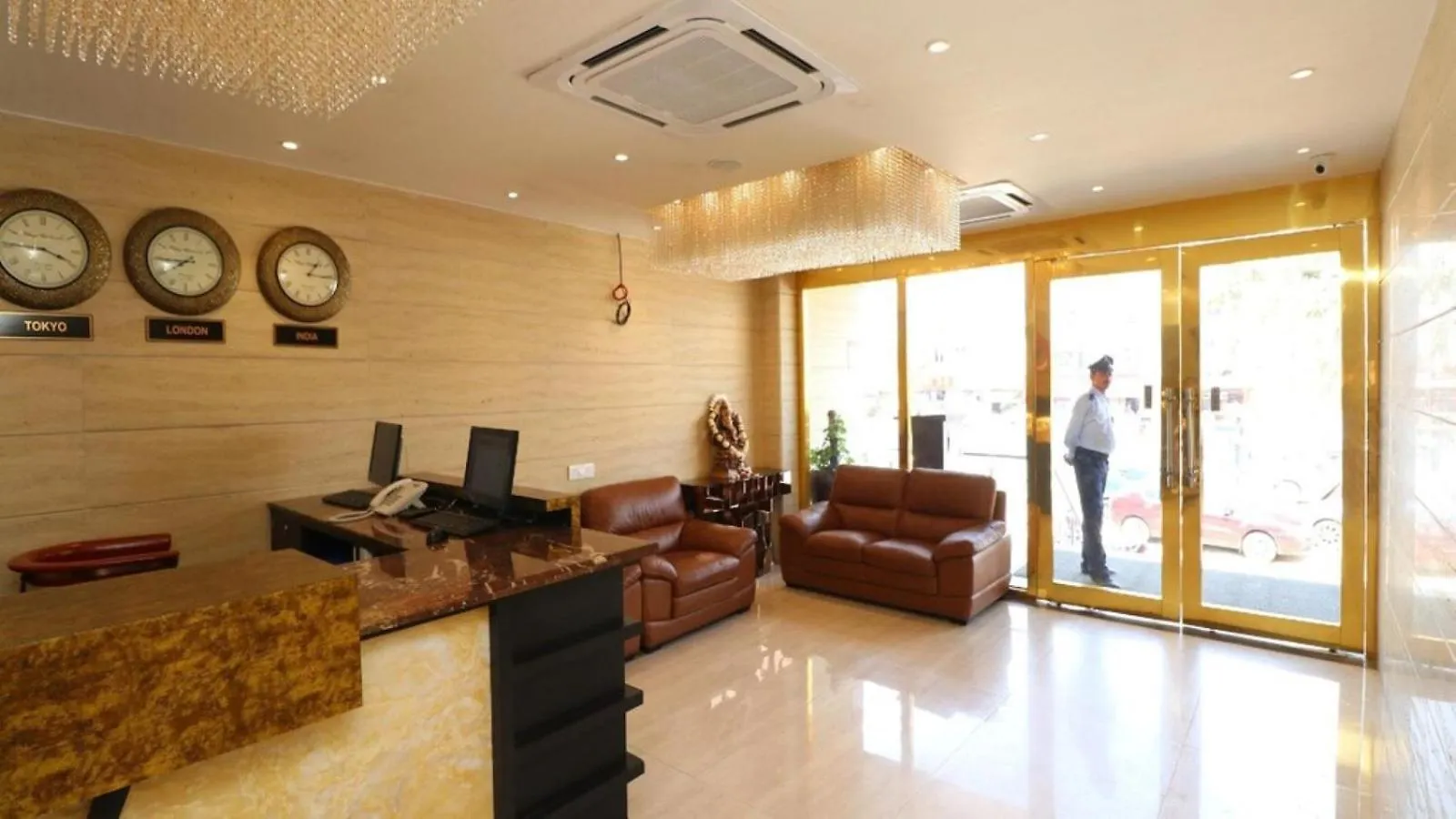 Hotel Dazzling Agra  Agra (Uttar Pradesh)